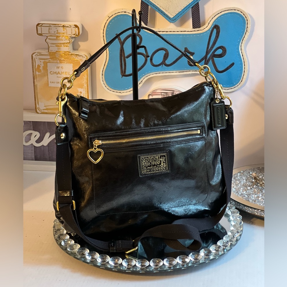 Coach puppy Black Leather Shoulder Bag with Gold Accents
